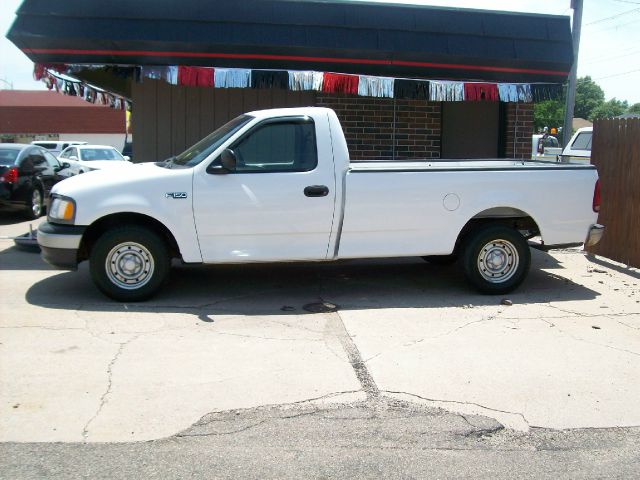 Ford F150 2000 photo 1