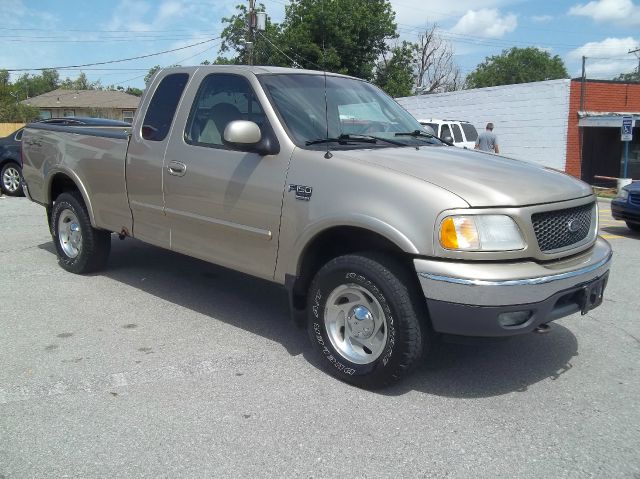 Ford F150 SLT 1 Ton Dually 4dr 35 Pickup Truck