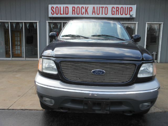 Ford F150 2001 photo 2