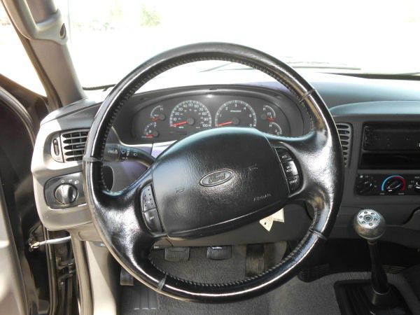 Ford F150 2001 photo 10