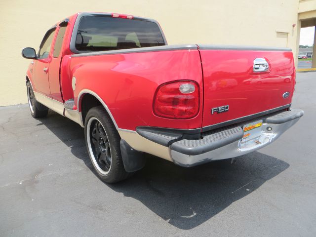 Ford F150 2001 photo 2