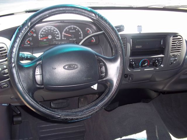 Ford F150 2001 photo 5