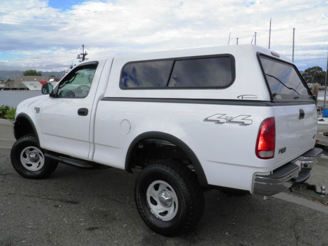 Ford F150 2001 photo 1