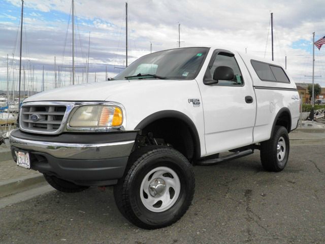 Ford F150 2001 photo 2