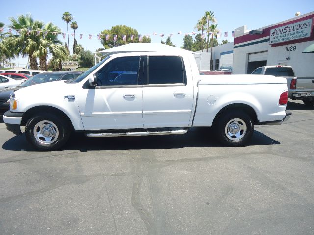 Ford F150 SL Short Bed 2WD Pickup Truck