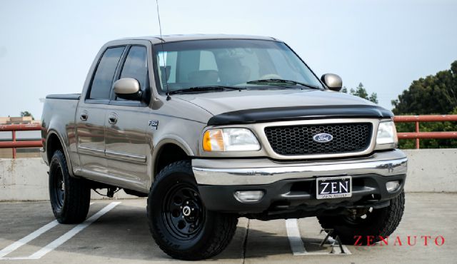 Ford F150 2001 photo 2