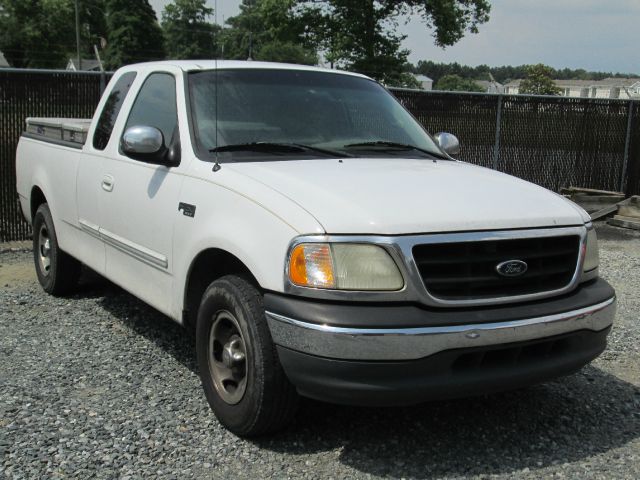 Ford F150 2001 photo 3