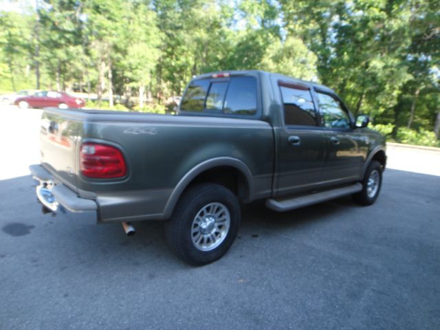 Ford F150 LT Z-71 Crew Cab 4x4 Pickup Truck