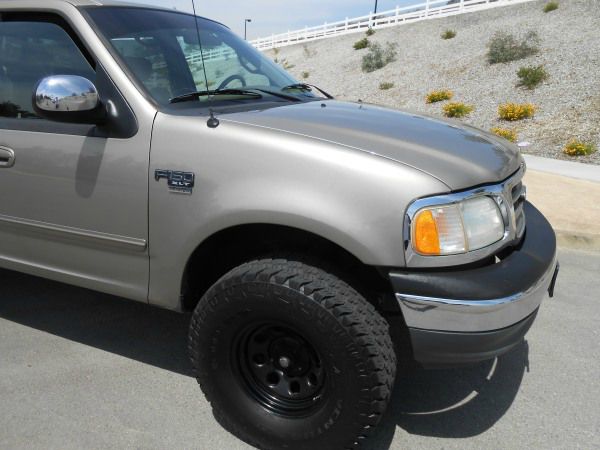 Ford F150 2001 photo 1