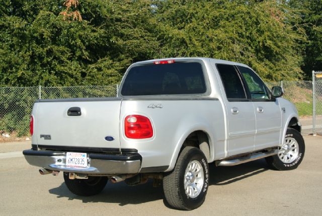 Ford F150 2001 photo 1