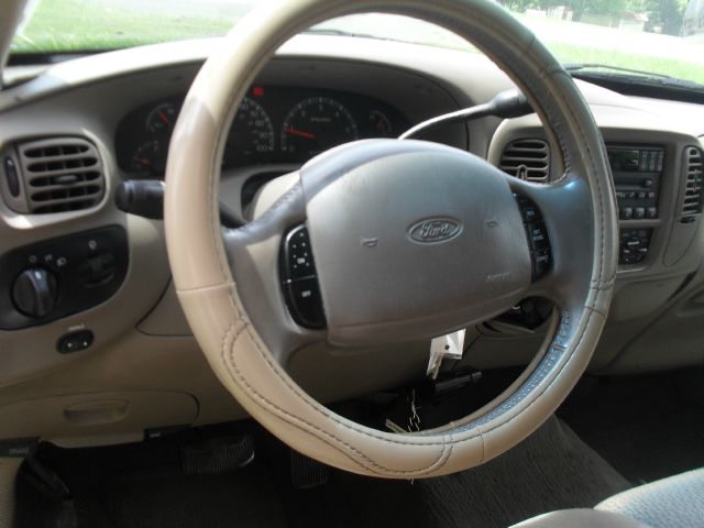 Ford F150 2001 photo 14