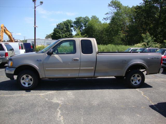 Ford F150 2001 photo 1