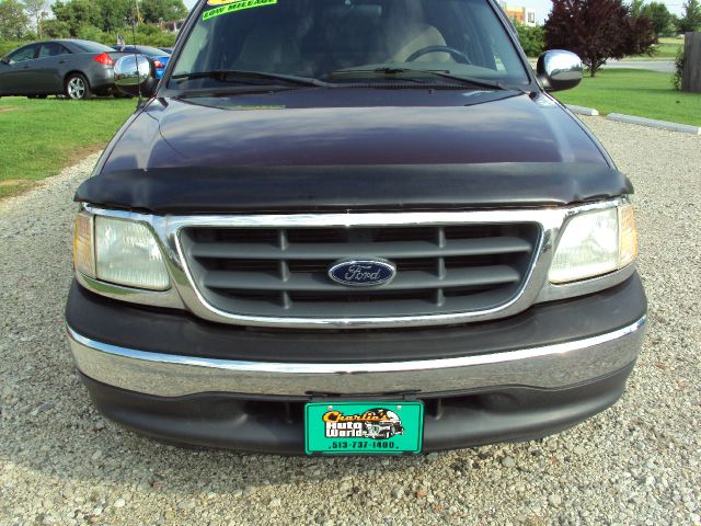 Ford F150 2001 photo 1