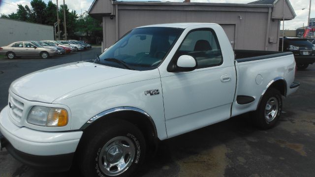 Ford F150 2001 photo 3