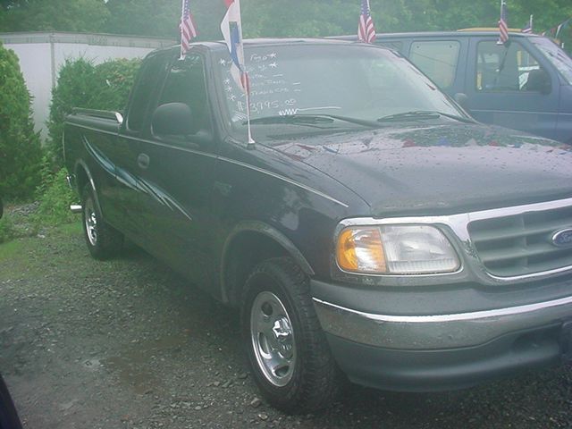 Ford F150 2001 photo 1