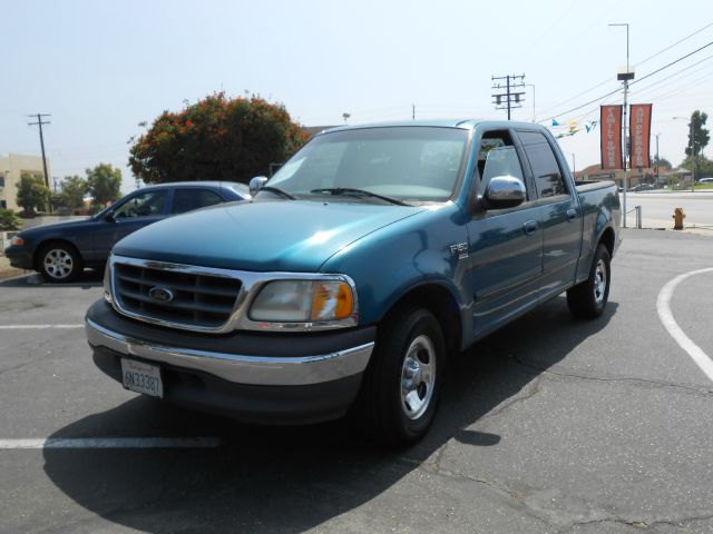 Ford F150 2001 photo 1