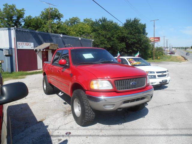 Ford F150 XLT Supercrew Short Bed 2WD Pickup Truck