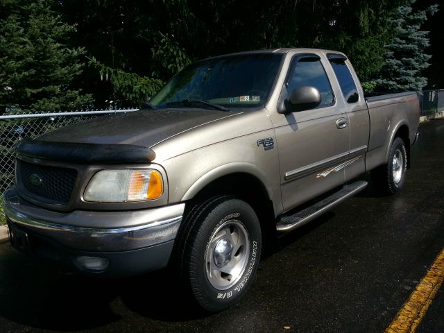 Ford F150 2001 photo 3