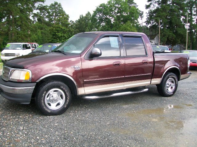 Ford F150 2001 photo 2