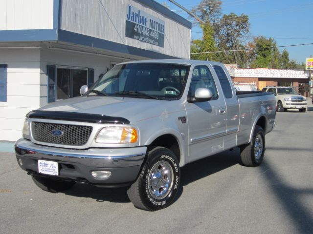 Ford F150 2001 photo 1