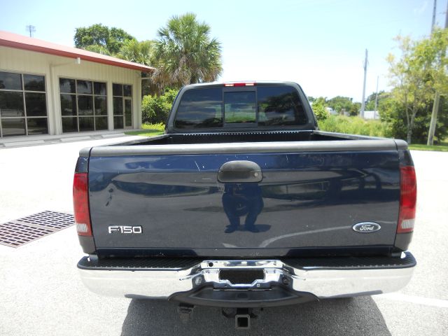 Ford F150 2001 photo 2