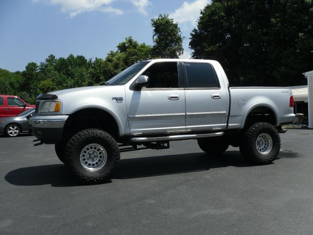 Ford F150 2001 photo 1