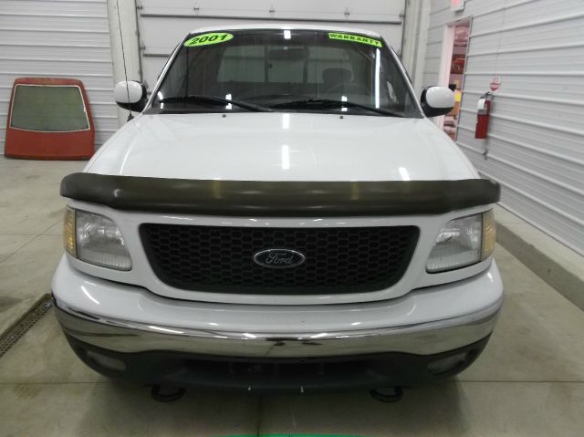 Ford F150 2001 photo 2