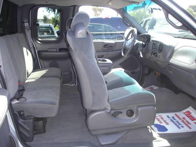 Ford F150 2001 photo 10