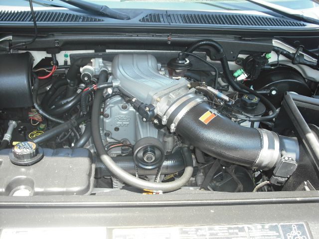 Ford F150 2002 photo 1