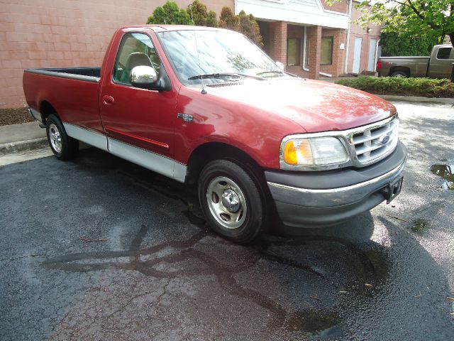 Ford F150 2002 photo 2