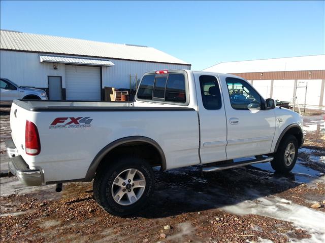 Ford F150 2002 photo 2