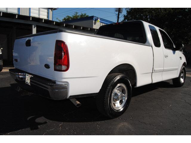 Ford F150 2002 photo 3