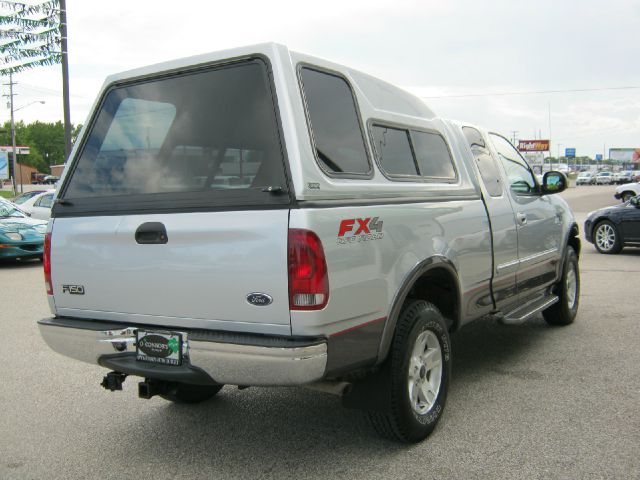 Ford F150 2002 photo 2