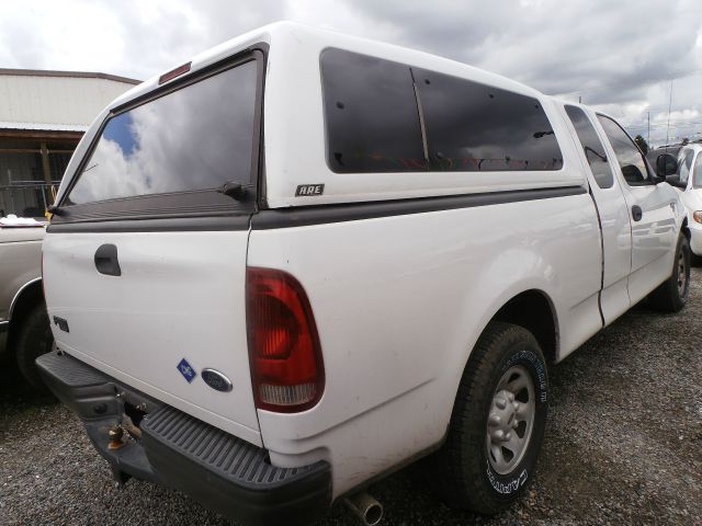 Ford F150 2002 photo 2