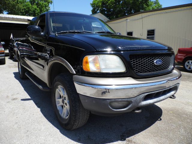 Ford F150 2002 photo 2