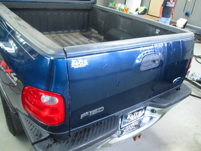 Ford F150 2002 photo 2