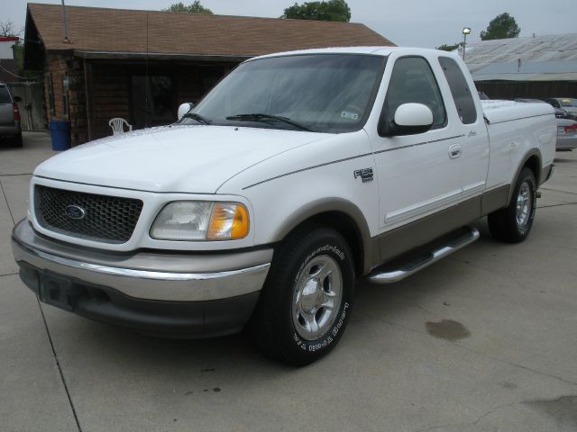 Ford F150 2002 photo 2