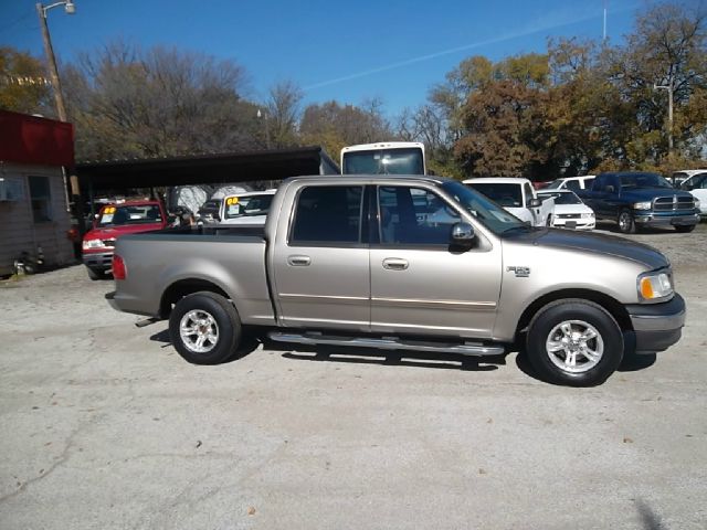 Ford F150 2002 photo 1