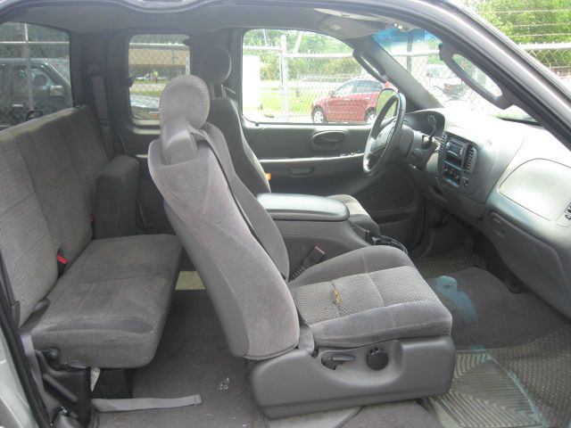 Ford F150 2002 photo 4