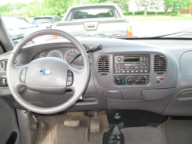 Ford F150 2002 photo 7