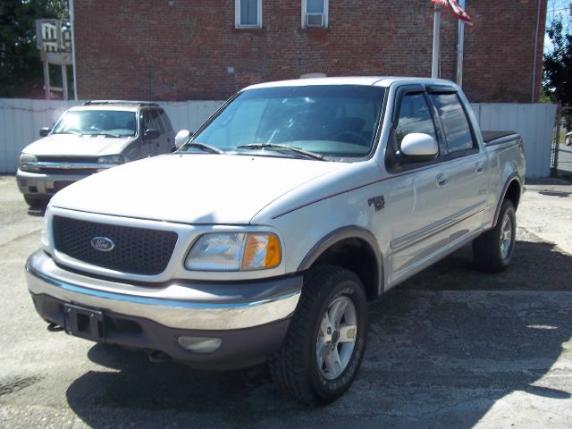 Ford F150 2002 photo 1