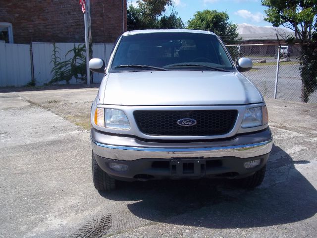 Ford F150 2002 photo 2