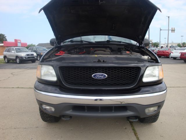 Ford F150 2002 photo 17