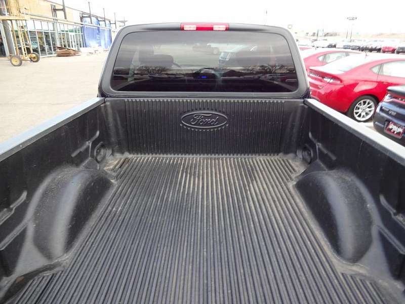 Ford F150 2002 photo 2