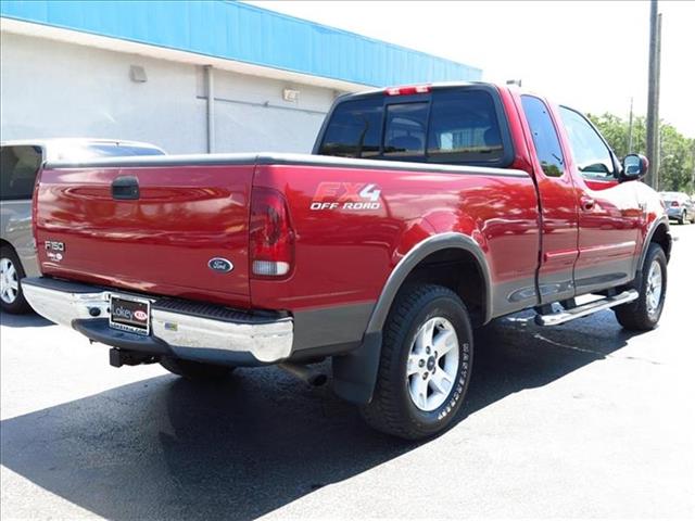 Ford F150 2002 photo 2