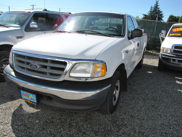 Ford F150 K1500 Lt Pickup Truck