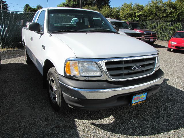 Ford F150 2002 photo 2