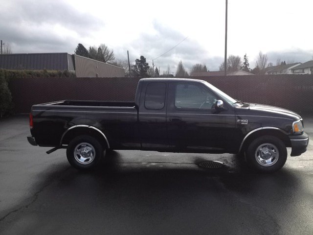 Ford F150 2002 photo 1