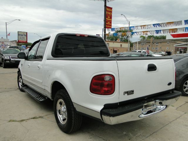 Ford F150 K1500 Lt Pickup Truck