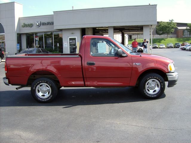 Ford F150 2002 photo 1